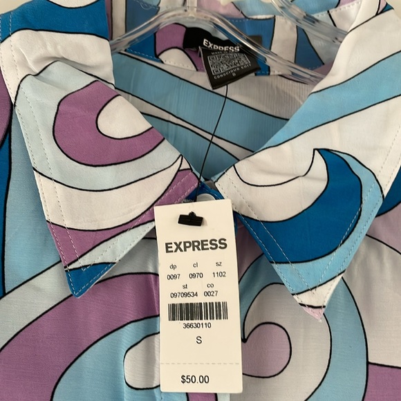 NWT Express Long Sleeve Button Up Blouse Size Small - Picture 2 of 3